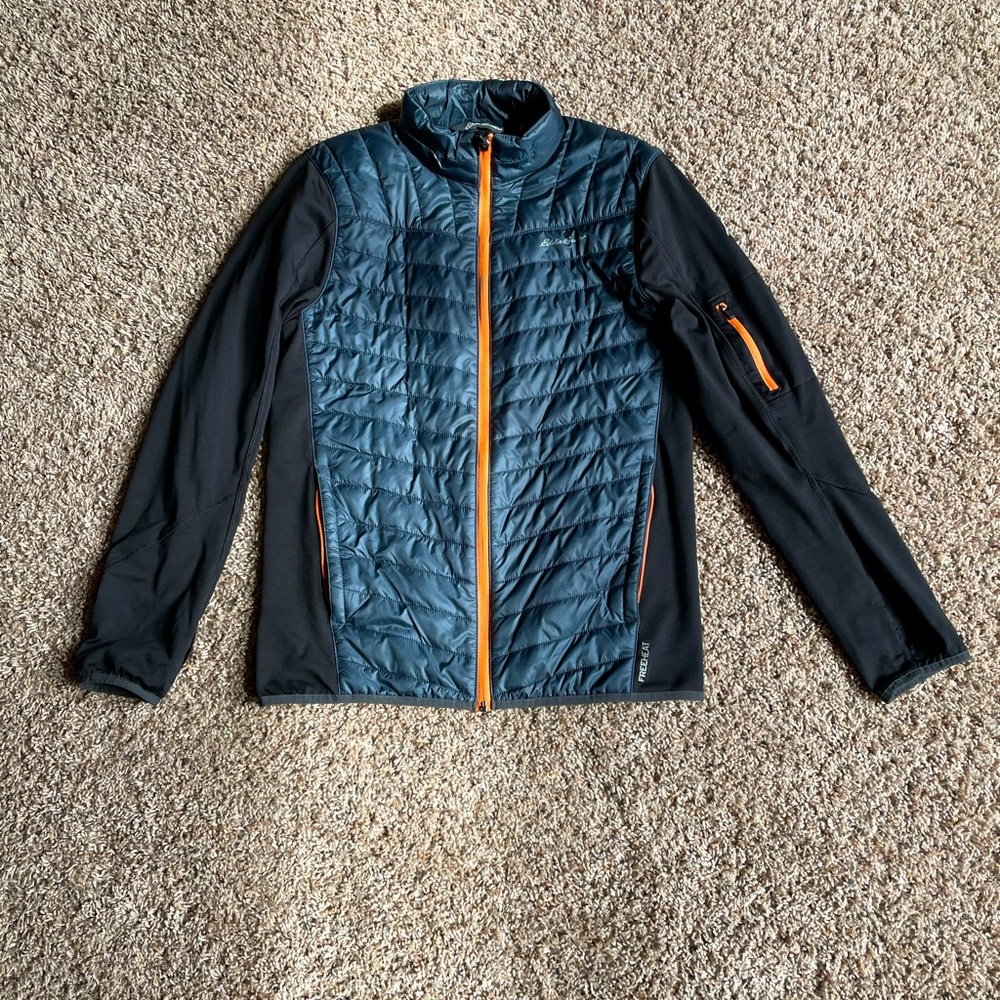 Eddie Bauer Mens size small light but warm coat